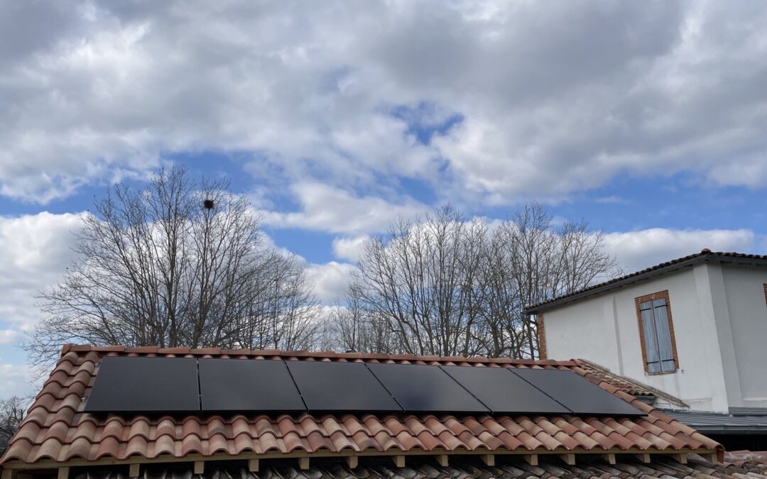 Installation photovoltaïque revente surplus – Kit 6kWc Mairie de Merenvielle