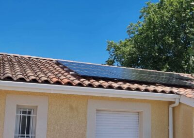 Faire installer panneaux solaires par un artisan RGE à Coufouleux (81) – Kit solaire photovoltaïque 2,90kWc DMEGC / AP SYSTEM